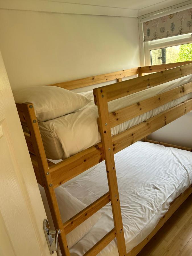 Fantastic Seaside Chalet Retreat Apartman Sandown Kültér fotó